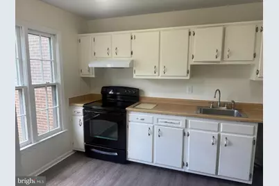 1062 Tottenham Court, Sterling, VA 20164 - Photo 3