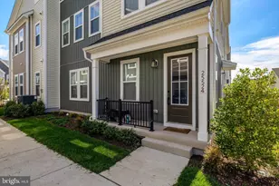 25524 Red Cherry Dr, Aldie, VA 20105 - Photo 3