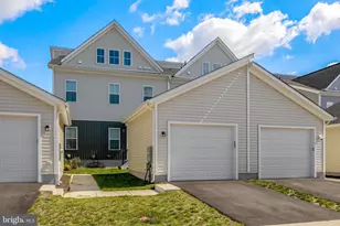 25524 Red Cherry Dr, Aldie, VA 20105 - Photo 1