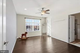 22800 Calderwood Ln, Brambleton, VA 20148 - Photo 31