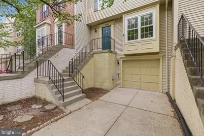 22009 Guilford Station Terrace, Sterling, VA 20166 - Photo 9