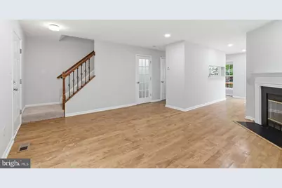 22009 Guilford Station Terrace, Sterling, VA 20166 - Photo 11