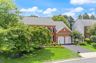 42947 Coralbells Pl, Leesburg, VA 20176 - Photo 5