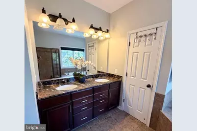 43219 Amberleigh Farm Drive, Ashburn, VA 20148 - Photo 21