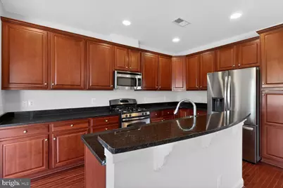 25450 Hopton House Terrace, Chantilly, VA 20152 - Photo 15