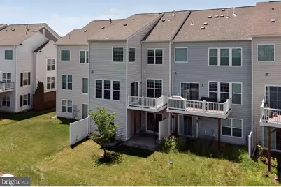 25450 Hopton House Terrace, Chantilly, VA 20152 - Photo 3