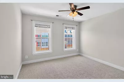 25450 Hopton House Terrace, Chantilly, VA 20152 - Photo 23