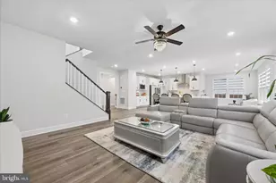 19408 Tuscarora Xing Dr, Leesburg, VA 20175 - Photo 11