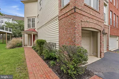 42476 Regal Wood Drive, Brambleton, VA 20148 - Photo 5
