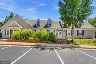 414 Ginkgo Terrace NE, Leesburg, VA 20176 - Photo 43