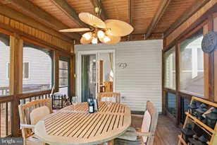 21244 Bullrush Pl, Sterling, VA 20164 - Photo 19