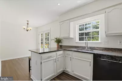 401 Nikki Ter SE, Leesburg, VA 20175 - Photo 7