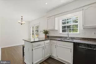 401 Nikki Terrace SE, Leesburg, VA 20175 - Photo 7