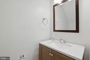 401 Nikki Terrace SE, Leesburg, VA 20175 - Photo 17