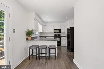 401 Nikki Ter SE, Leesburg, VA 20175 - Photo 9