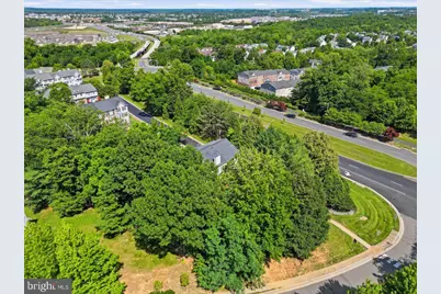 401 Nikki Ter SE, Leesburg, VA 20175 - Photo 49