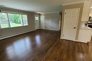 7 Cedar Dr, Sterling, VA 20164 - Photo 3
