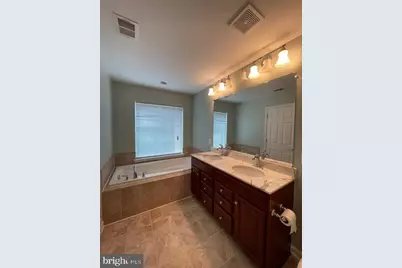 22440 Snow Powder Terrace, Brambleton, VA 20148 - Photo 15