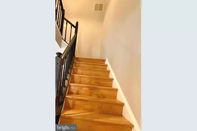 27 Lyndhurst Court, Sterling, VA 20165 - Photo 13