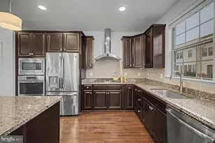 23398 Epperson Square, Brambleton, VA 20148 - Photo 19
