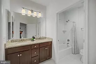 23398 Epperson Square, Brambleton, VA 20148 - Photo 39