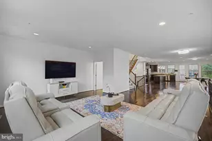 23398 Epperson Square, Brambleton, VA 20148 - Photo 13
