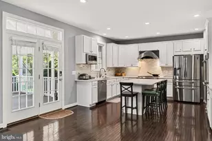 25279 Connor Ct, Aldie, VA 20105 - Photo 17