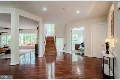 106 Calvary Court SE, Leesburg, VA 20175 - Photo 5