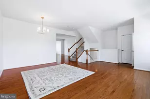 22920 Lacey Oak Terrace, Sterling, VA 20166 - Photo 11