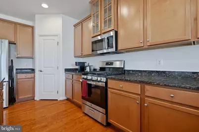 22920 Lacey Oak Terrace, Sterling, VA 20166 - Photo 15