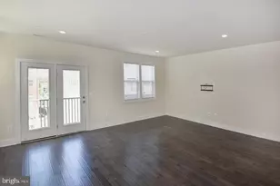 44858 Tiverton Sq, Ashburn, VA 20147 - Photo 19