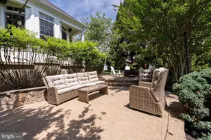 24165 Spring Meadow Cir, Aldie, VA 20105 - Photo 9