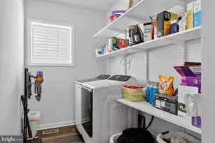 41922 Spring Air Dr, Brambleton, VA 20148 - Photo 27
