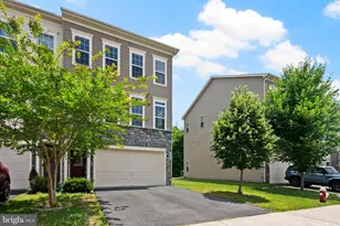 614 Savile Row Terrace, Purcellville, VA 20132 - Photo 3