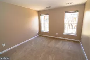 43004 Center St, Chantilly, VA 20152 - Photo 9