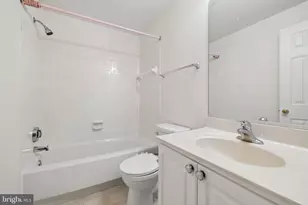 46557 Hollymead Pl, Sterling, VA 20165 - Photo 33