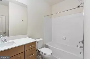 20878 Murry Fls Ter, Ashburn, VA 20147 - Photo 17