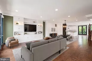 42297 Crawford Ter, Brambleton, VA 20148 - Photo 15