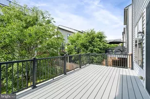 42297 Crawford Ter, Brambleton, VA 20148 - Photo 17