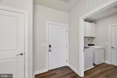 21630 Hawksbill High Circle #405, Sterling, VA 20164 - Photo 7