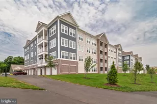 21630 Hawksbill High Cir, Sterling, VA 20164 - Photo 41