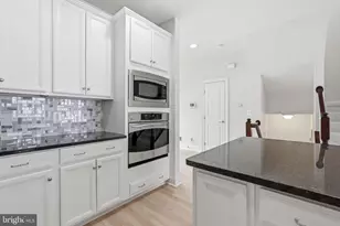 24643 Red Lake Terrace, Sterling, VA 20166 - Photo 17