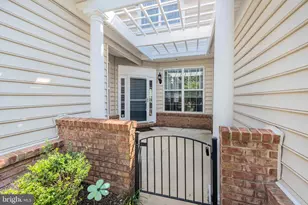 44426 Cruden Bay Dr, Ashburn, VA 20147 - Photo 5