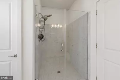 25467 Byrnes Crossing Drive, Chantilly, VA 20152 - Photo 29