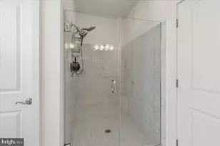 25467 Byrnes Crossing Dr, Chantilly, VA 20152 - Photo 29