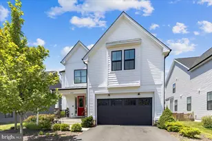 25467 Byrnes Crossing Dr, Chantilly, VA 20152 - Photo 3