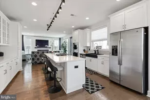 25467 Byrnes Crossing Dr, Chantilly, VA 20152 - Photo 13