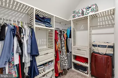 25467 Byrnes Crossing Drive, Chantilly, VA 20152 - Photo 37