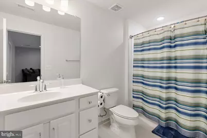 25467 Byrnes Crossing Drive, Chantilly, VA 20152 - Photo 45