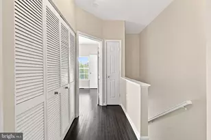 21790 Dragons Green Square, Ashburn, VA 20147 - Photo 19